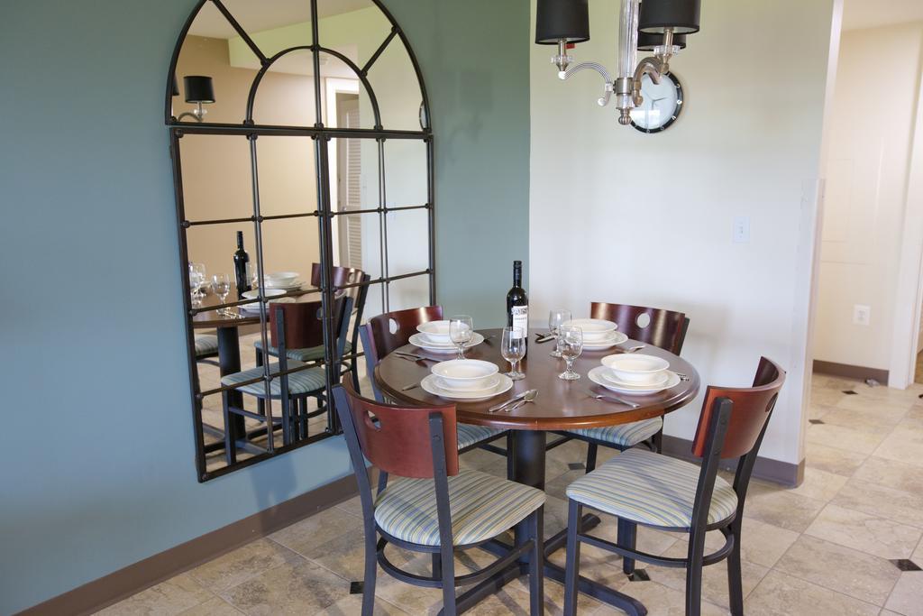 Oceancliff I & II Hotel Newport Ngoại thất bức ảnh